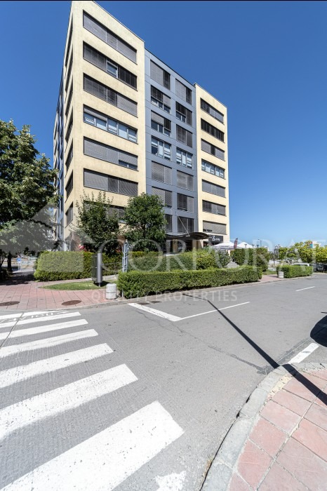 En venta  Oficina Sofia , Mladost 4 , 2470 metros cuadrados | 42637382 - imagen [7]