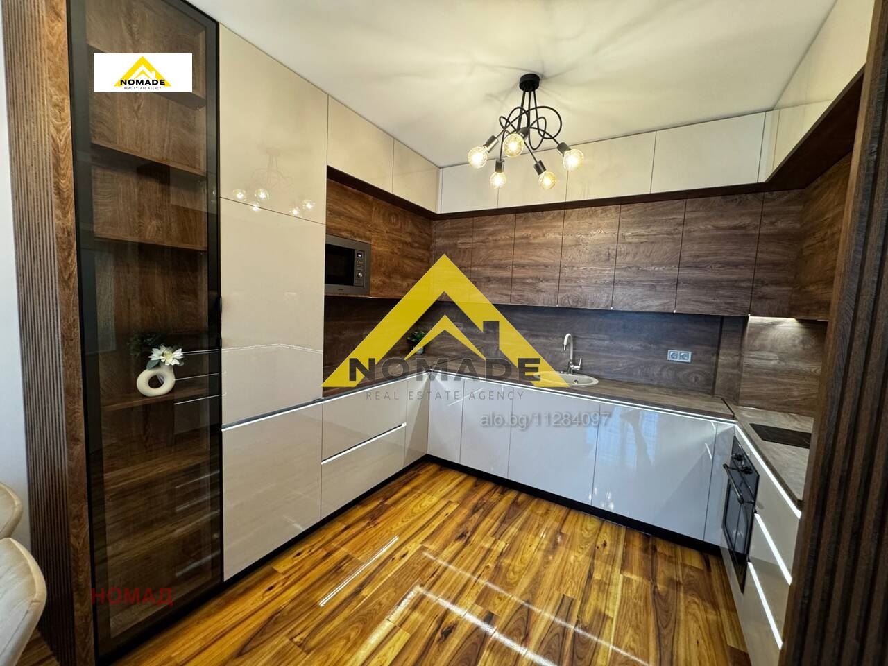 Продава 3-СТАЕН, гр. Пловдив, Тракия