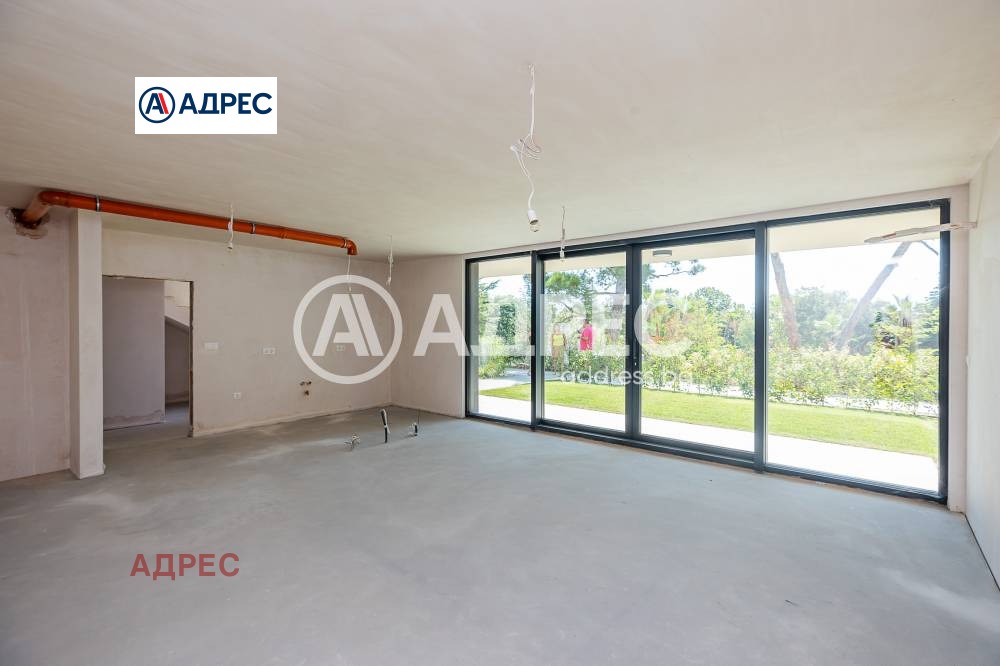 Продава МНОГОСТАЕН, гр. Варна, к.к. Св.Св. Константин и Елена, снимка 5 - Апартаменти - 53633964