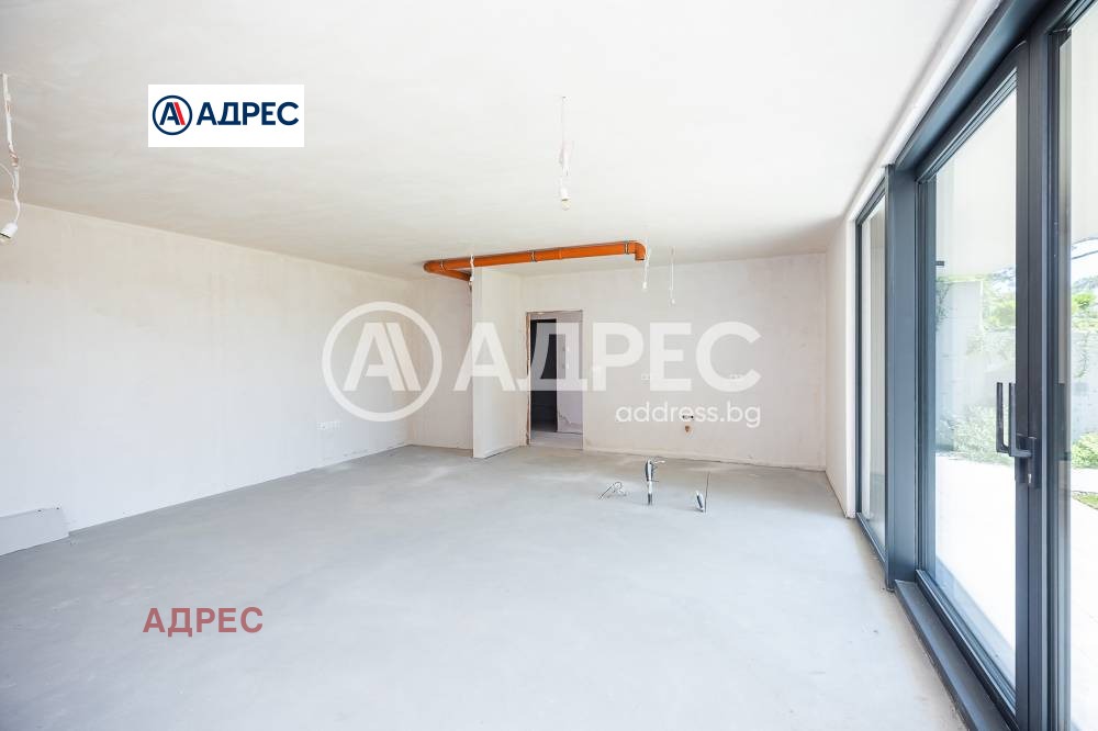 Продава МНОГОСТАЕН, гр. Варна, к.к. Св.Св. Константин и Елена, снимка 3 - Апартаменти - 53633964