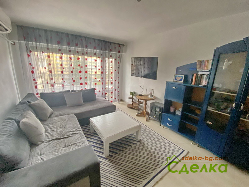 Продава 2-СТАЕН, 62 кв.м.145 000 лв.74 137.32 €град Габрово, Трендафил 1 17:26 на 04 Ноември 2025 Продава 2-СТАЕН, 62 кв.м.145 000 лв.74 137.32 €град Габрово, Трендафил 1 17:26 на 04 Ноември 2025