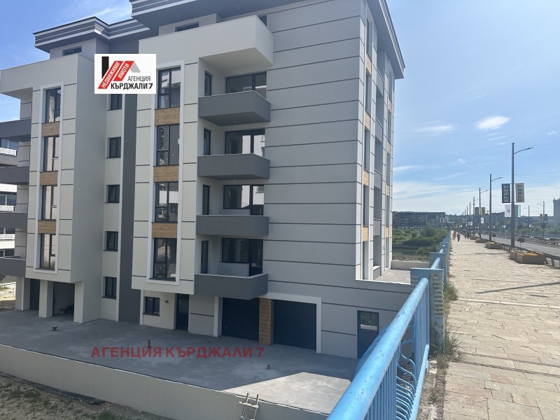 Myytävänä  2 makuuhuonetta Kardžali , Vazroždentsi , 97 neliömetriä | 71949285 - kuva [8]