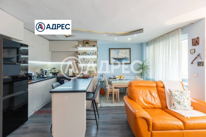 Продава МНОГОСТАЕН, гр. Варна, ВИНС-Червен площад, снимка 2 - Апартаменти - 52747063