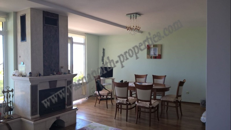 Продава КЪЩА, гр. Балчик, област Добрич, снимка 5 - Къщи - 53008091