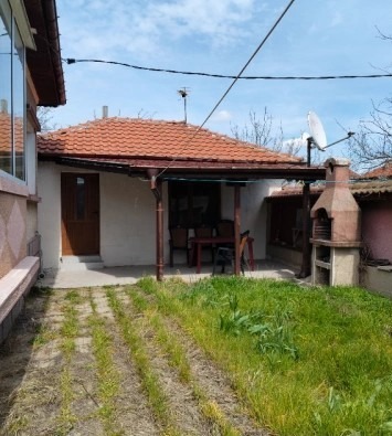 Продава КЪЩА, с. Войводово, област Хасково, снимка 3 - Къщи - 54297322