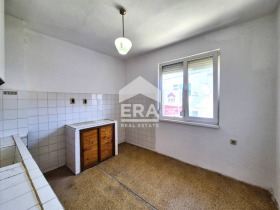 1 soveværelse Momchilgrad, region Kardzhali 6