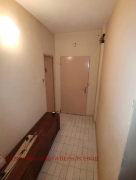 2 slaapkamers Radomir, regio Pernik 4