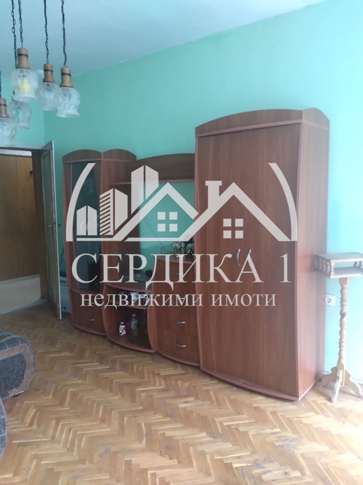 Продава 2-СТАЕН, гр. Кюстендил, Център, снимка 2 - Aпартаменти - 47339402