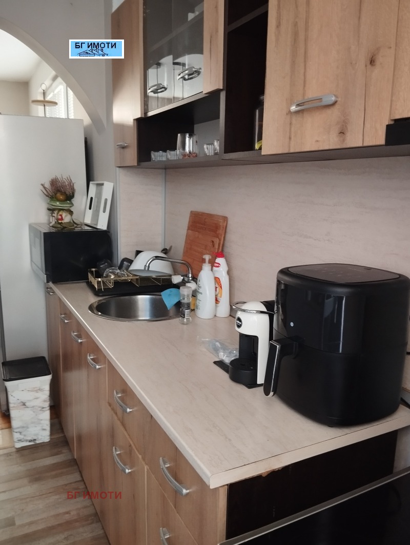 Продава ЕТАЖ ОТ КЪЩА, гр. Враца, Център, снимка 12 - Етаж от къща - 52849621