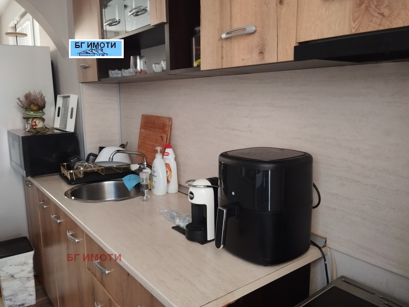 Продава ЕТАЖ ОТ КЪЩА, гр. Враца, Център, снимка 13 - Етаж от къща - 52849621