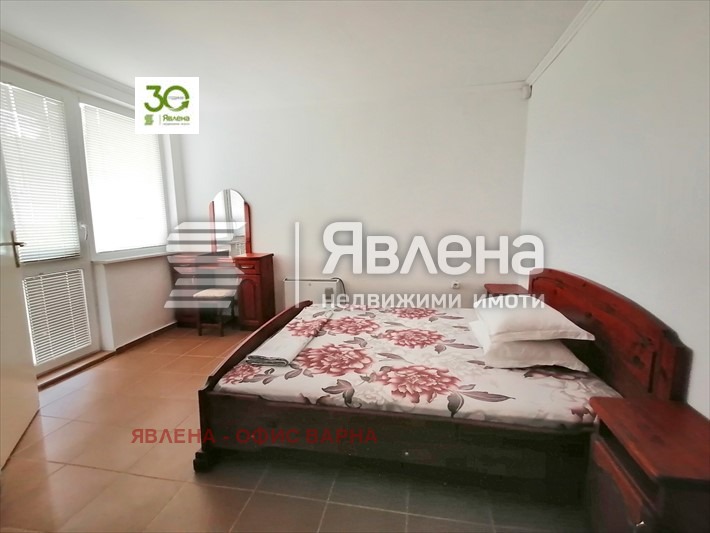 Продава КЪЩА, с. Юнец, област Варна, снимка 12 - Къщи - 47870797