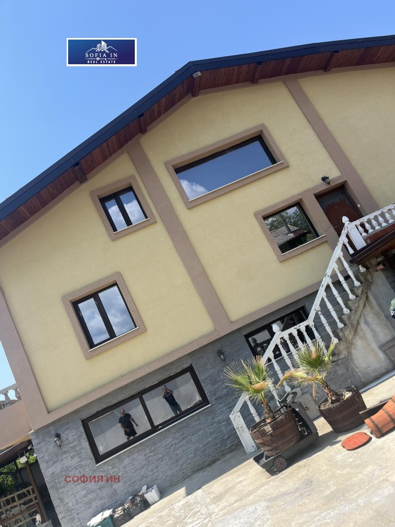 Te koop  Huis regio Kjoestendil , Usojka , 240 m² | 98384743