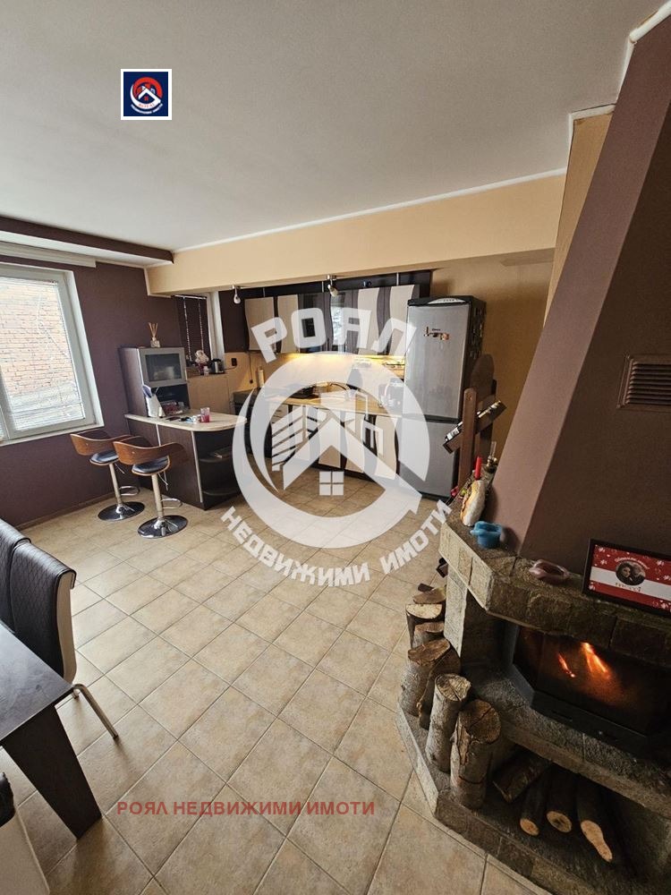 Продава КЪЩА, с. Брестник, област Пловдив, снимка 3 - Къщи - 53973792