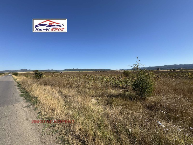 Eladó  Cselekmény Sofia , Novi Iskar , 4238 négyzetméter | 69278158