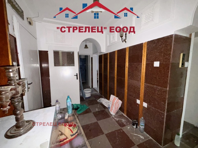 Продава 4-СТАЕН, гр. Добрич, Център, снимка 6 - Апартаменти - 52814664