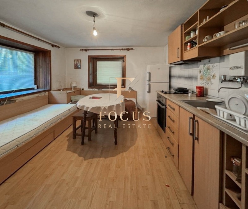 Продава  Етаж от къща, град Пловдив, Прослав • 79 900 EUR • ID 51495465 — holmes.bg - [1] 