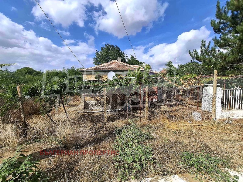 In vendita  Casa regione Yambol , Popovo , 60 mq | 30408719