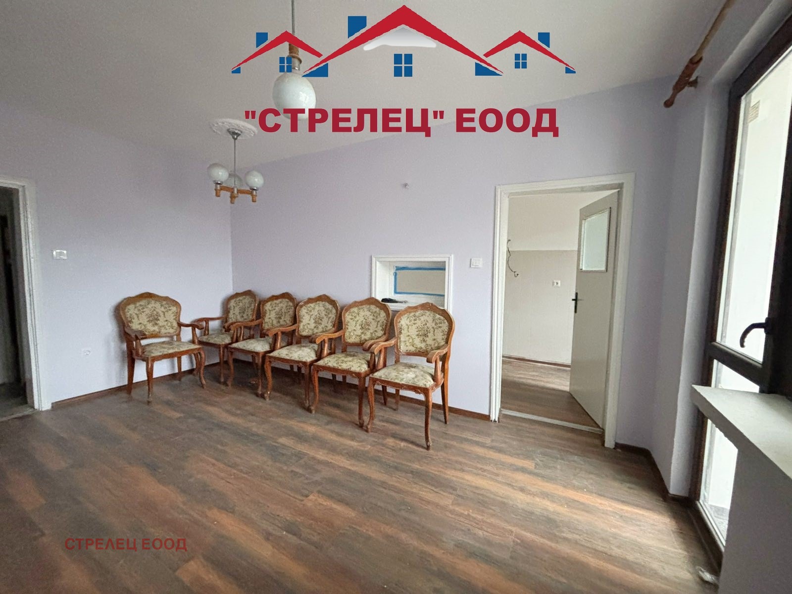 Продава 4-СТАЕН, гр. Добрич, Център, снимка 2 - Апартаменти - 54752381