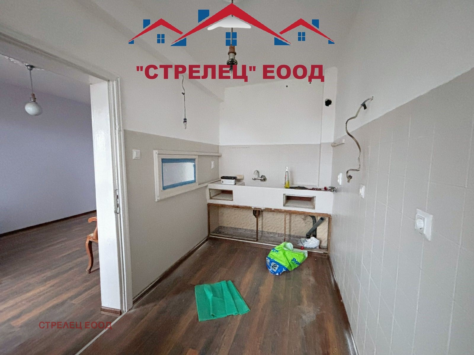 Продава 4-СТАЕН, гр. Добрич, Център, снимка 4 - Апартаменти - 54752381