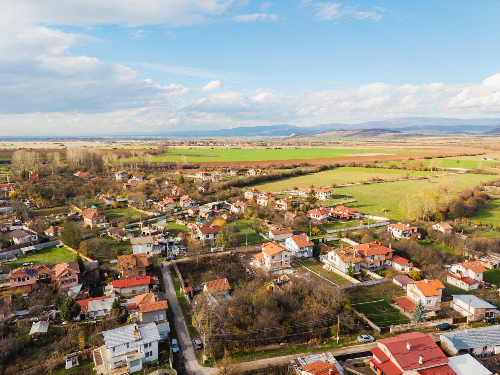 Продава КЪЩА, с. Караполци, област София област, снимка 2 - Къщи - 53854596