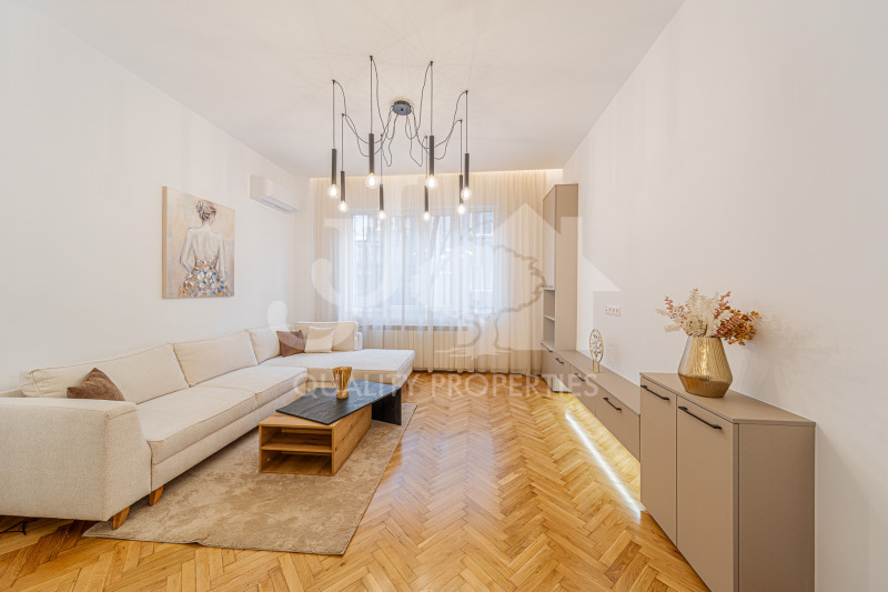 Продава 3-СТАЕН, гр. София, Център, снимка 3 - Апартаменти - 53096605