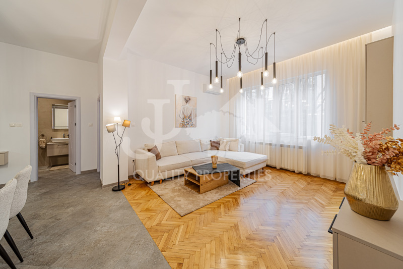 Продава 3-СТАЕН, гр. София, Център, снимка 2 - Апартаменти - 53096605