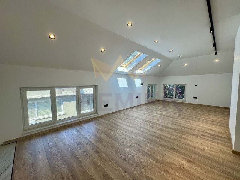 Продава 3-СТАЕН, гр. Варна, Фестивален комплекс