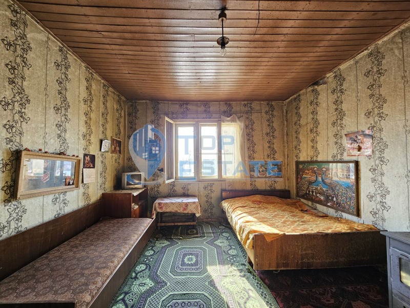 Продава КЪЩА, с. Страхилово, област Велико Търново, снимка 6 - Къщи - 49287537