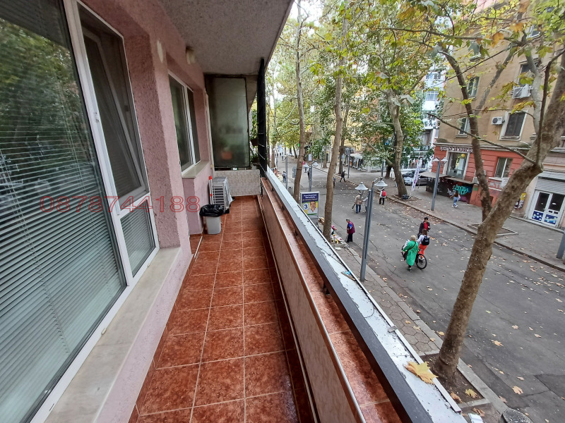 Продава 2-СТАЕН в град Бургас, Център - 56 кв.м / 224 000 € » 438 105.92 лв.