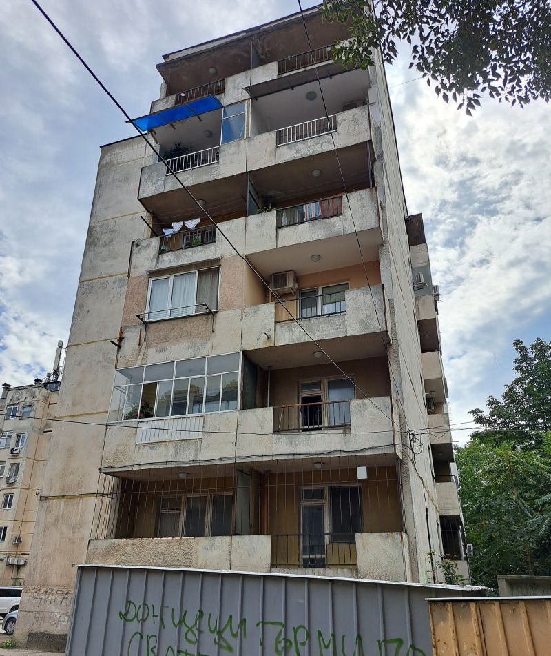 Продаја  1 спаваћа соба Пазарджик , Центар , 66 м2 | 42403931