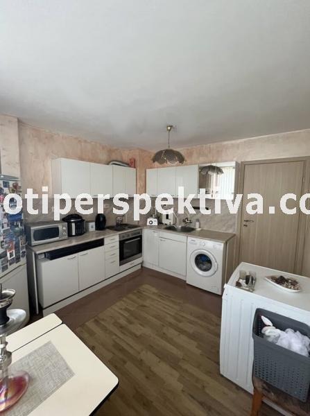 Продава  2-стаен град Пловдив , Христо Смирненски , 61 кв.м | 49336211 - изображение [4]