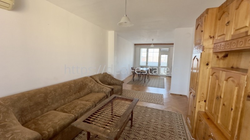 Продава 3-СТАЕН, гр. Благоевград, Широк център, снимка 3 - Апартаменти - 52619979