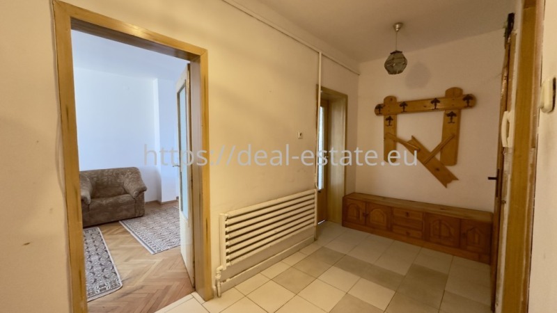 Продава 3-СТАЕН, гр. Благоевград, Широк център, снимка 11 - Апартаменти - 52619979