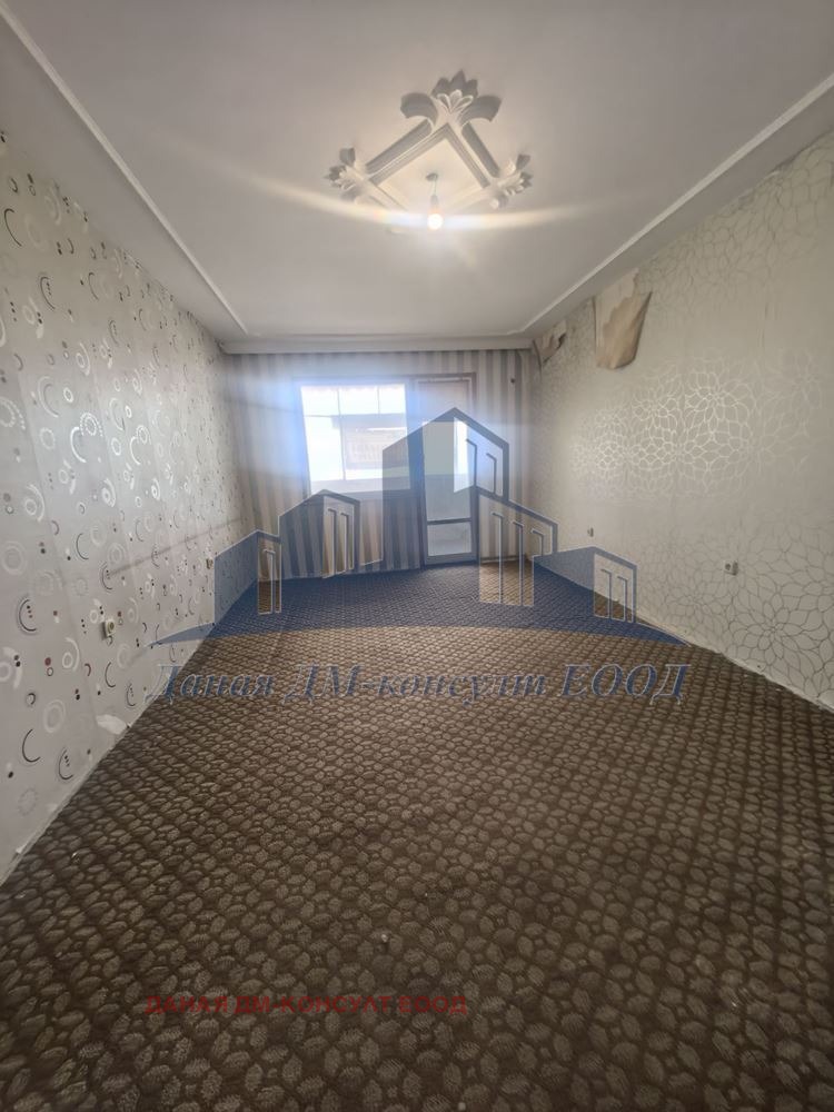 Продава 4-СТАЕН, гр. Шумен, Боян Българанов 2