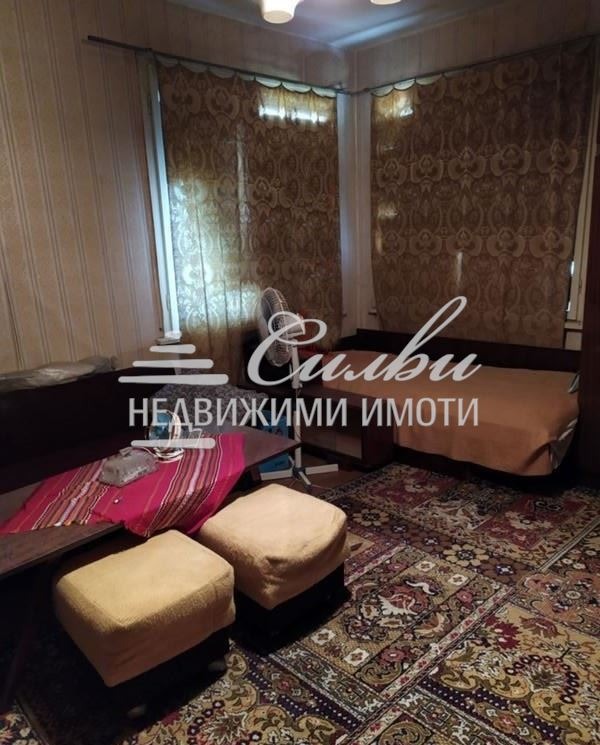 Продава КЪЩА, гр. Нови пазар, област Шумен, снимка 5 - Къщи - 47048141