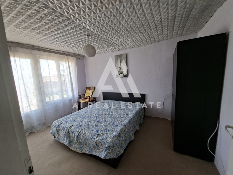 En venta  Casa región Pleven , Valchitran , 80 metros cuadrados | 29823521 - imagen [16]