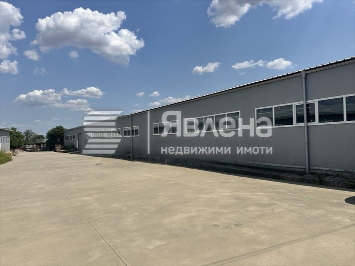 Продава ПРОМ. ПОМЕЩЕНИЕ, гр. Първомай, област Пловдив, снимка 3 - Производствени сгради - 52924540