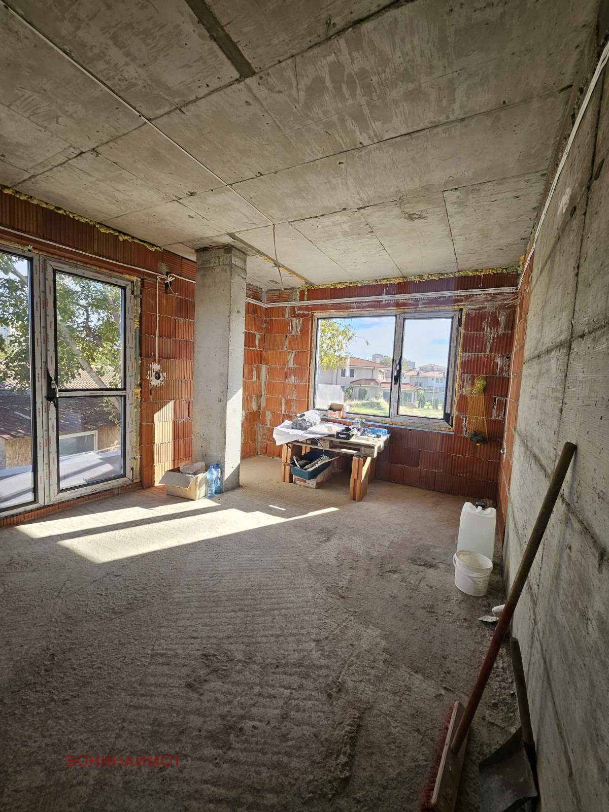 Продава 2-СТАЕН, гр. Пловдив, Остромила, снимка 2 - Апартаменти - 54400625