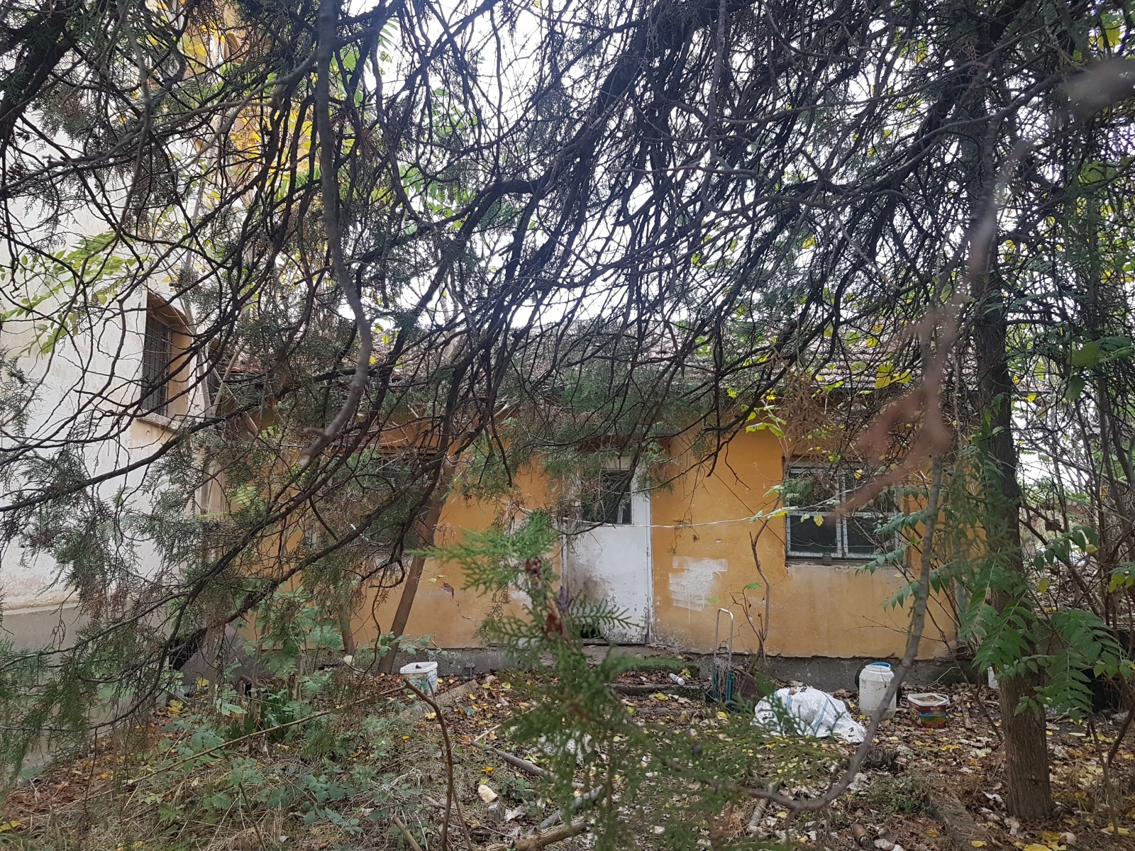 Продава ПРОМ. ПОМЕЩЕНИЕ, гр. Гулянци, област Плевен, снимка 10 - Производствени сгради - 55140613