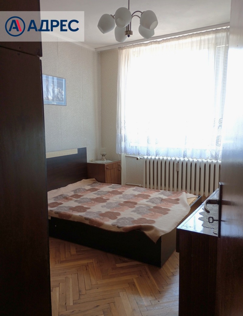 Продава  4-стаен град Габрово , Център , 101 кв.м | 28516498 - изображение [3]