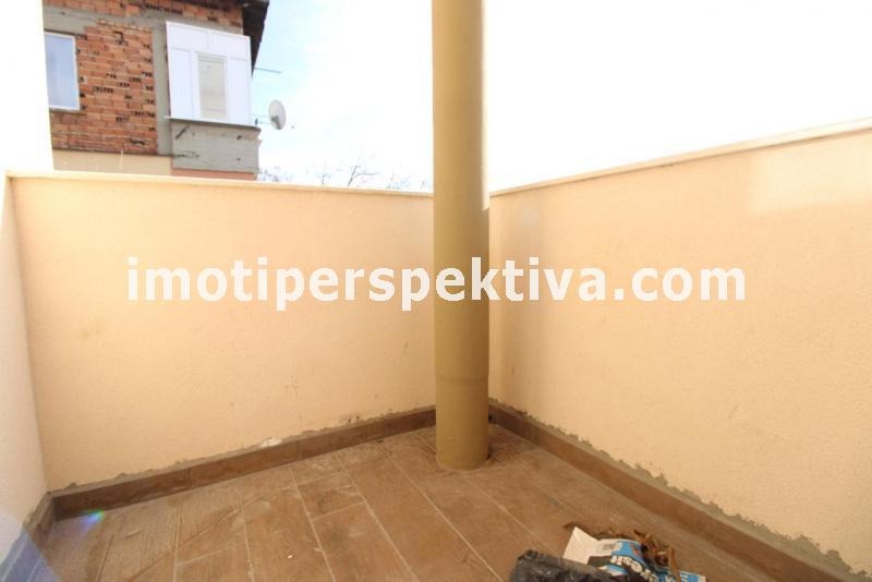 Продава ЕТАЖ ОТ КЪЩА, гр. Пловдив, Кършияка, снимка 12 - Етаж от къща - 53006101