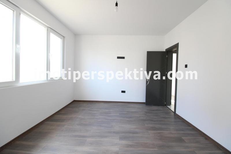 Продава ЕТАЖ ОТ КЪЩА, гр. Пловдив, Кършияка, снимка 4 - Етаж от къща - 53006101