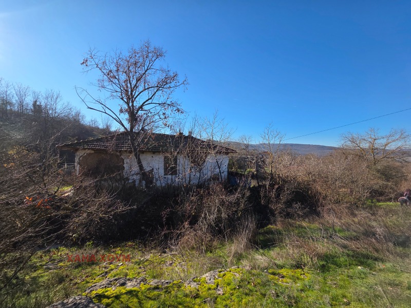 Продава КЪЩА, с. Казачево, област Ловеч, снимка 17 - Къщи - 52773049