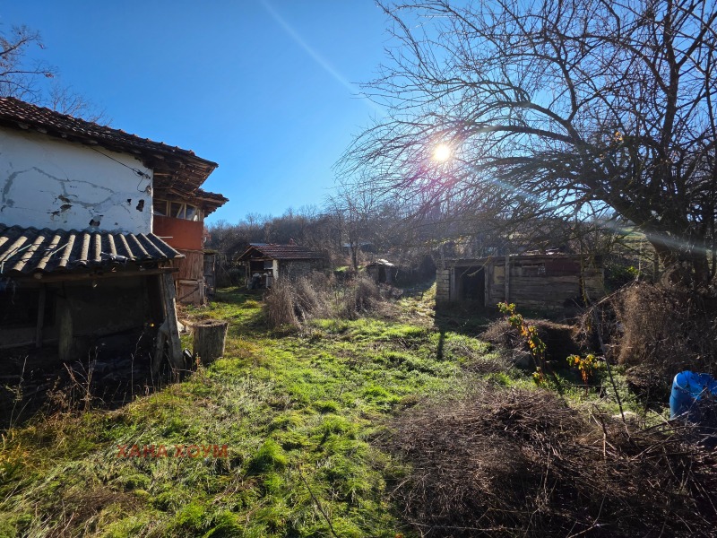 Продава КЪЩА, с. Казачево, област Ловеч, снимка 5 - Къщи - 52773049