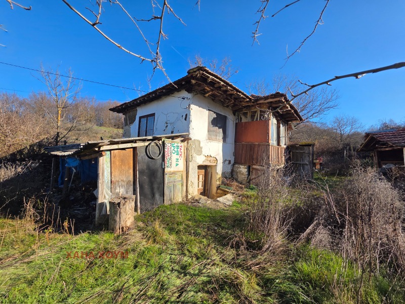 Продава КЪЩА, с. Казачево, област Ловеч, снимка 4 - Къщи - 52773049