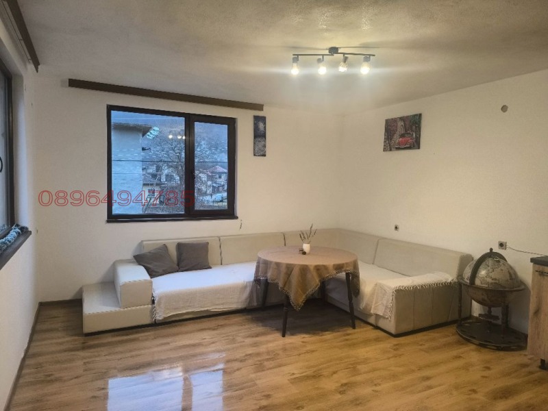 Продава КЪЩА, гр. Троян, област Ловеч, снимка 7 - Къщи - 52901178