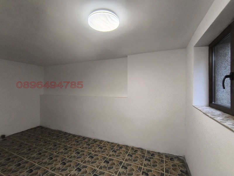 Продава КЪЩА, гр. Троян, област Ловеч, снимка 13 - Къщи - 52901178