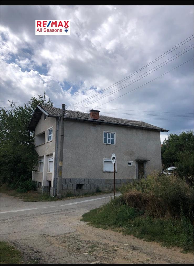 Продава КЪЩА, с. Обидим, област Благоевград, снимка 5 - Къщи - 53185125