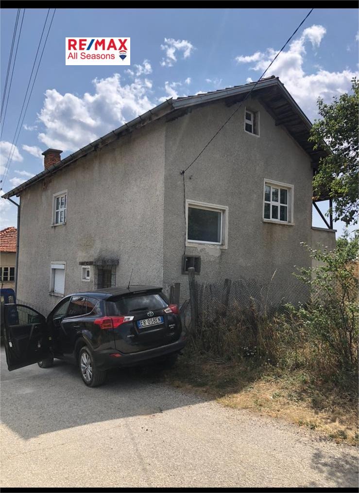 Продава КЪЩА, с. Обидим, област Благоевград, снимка 15 - Къщи - 53185125