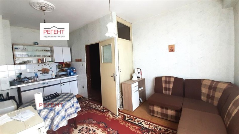 Продава 2-СТАЕН в област Габрово, гр. Севлиево - 76 кв.м / 62 000 € » 121 261.46 лв., РЕГЕНТ